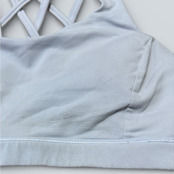 Lululemon Energy Bra - Size: 6 - Picture 2 of 4